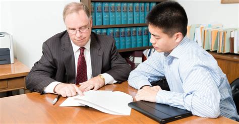 immigration lawyers near me.